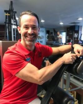 Gotzon, monitor en el gimnasio de la perla en donostia